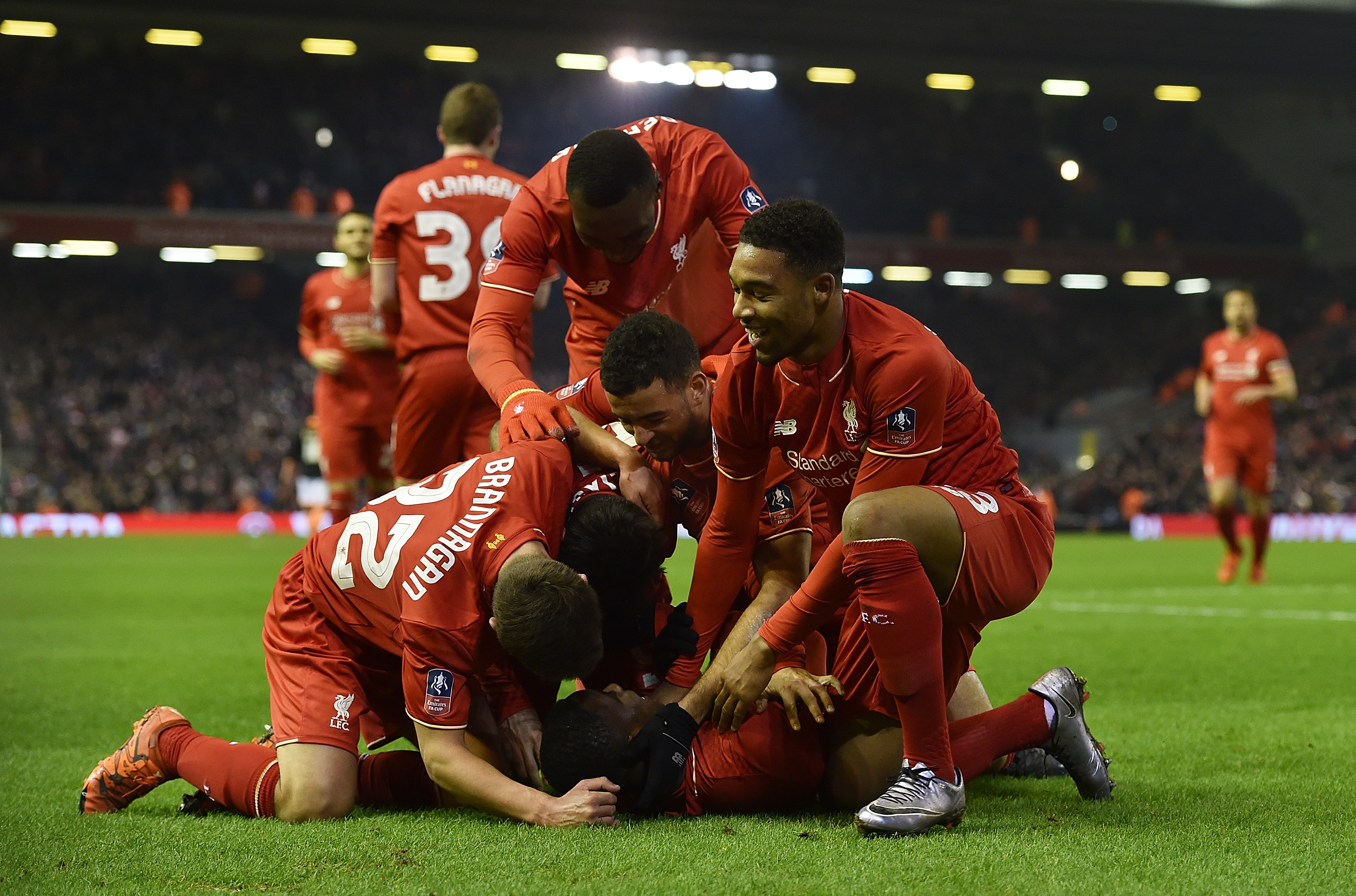 线犹豫半步 线犹豫半步