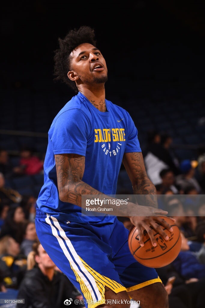 的共享小凳 的共享小凳