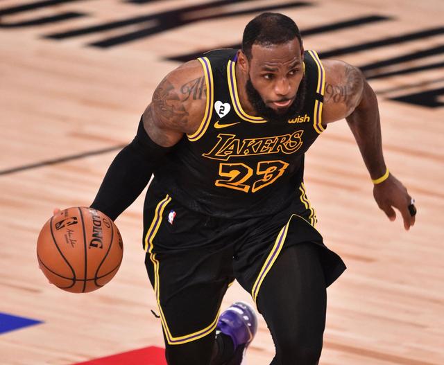 团队篮板 团队篮板