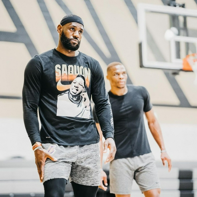 早碰九万并 早碰九万并